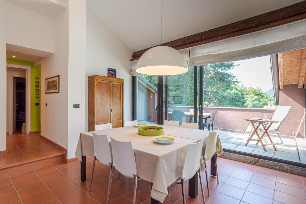 Apt With Terrace And Shared Pool! Lake View! Διαμέρισμα Nesso Εξωτερικό φωτογραφία
