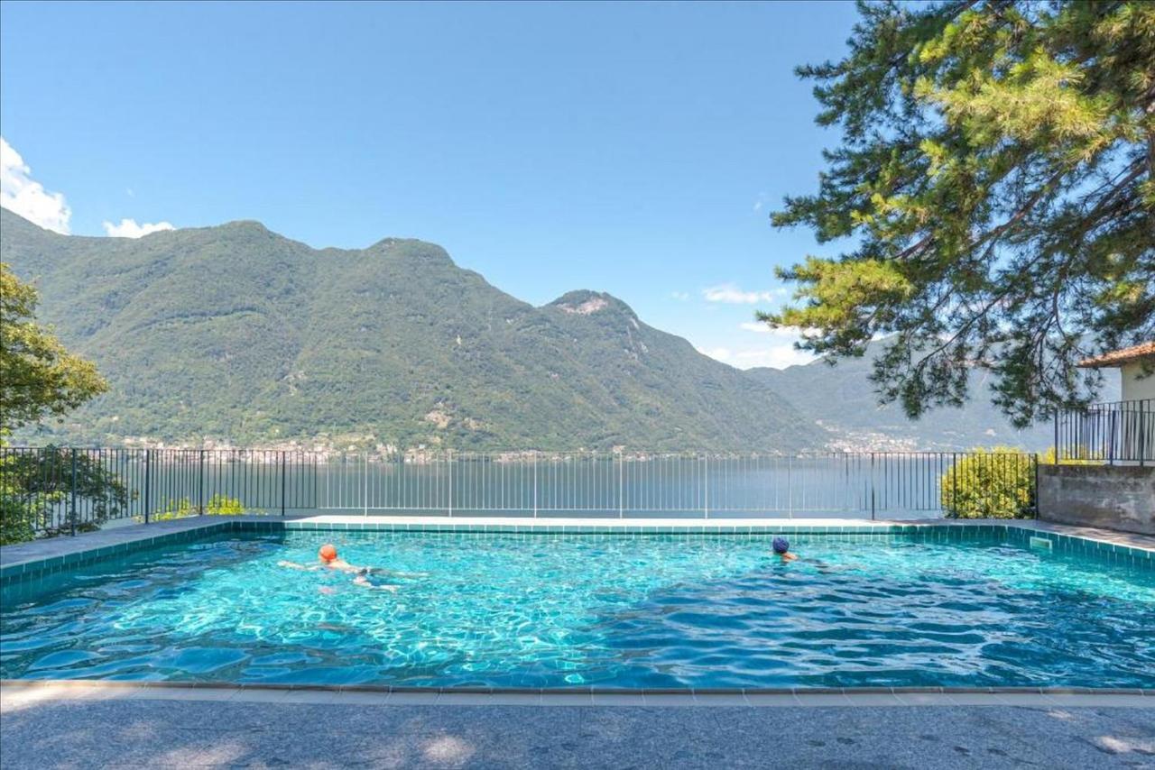 Apt With Terrace And Shared Pool! Lake View! Διαμέρισμα Nesso Εξωτερικό φωτογραφία